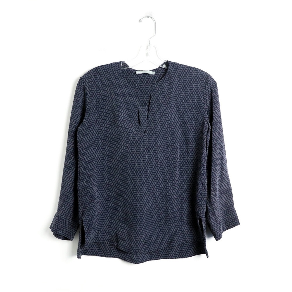 Vince dark navy blue blouse geometric print loose fit classic 2 smart business